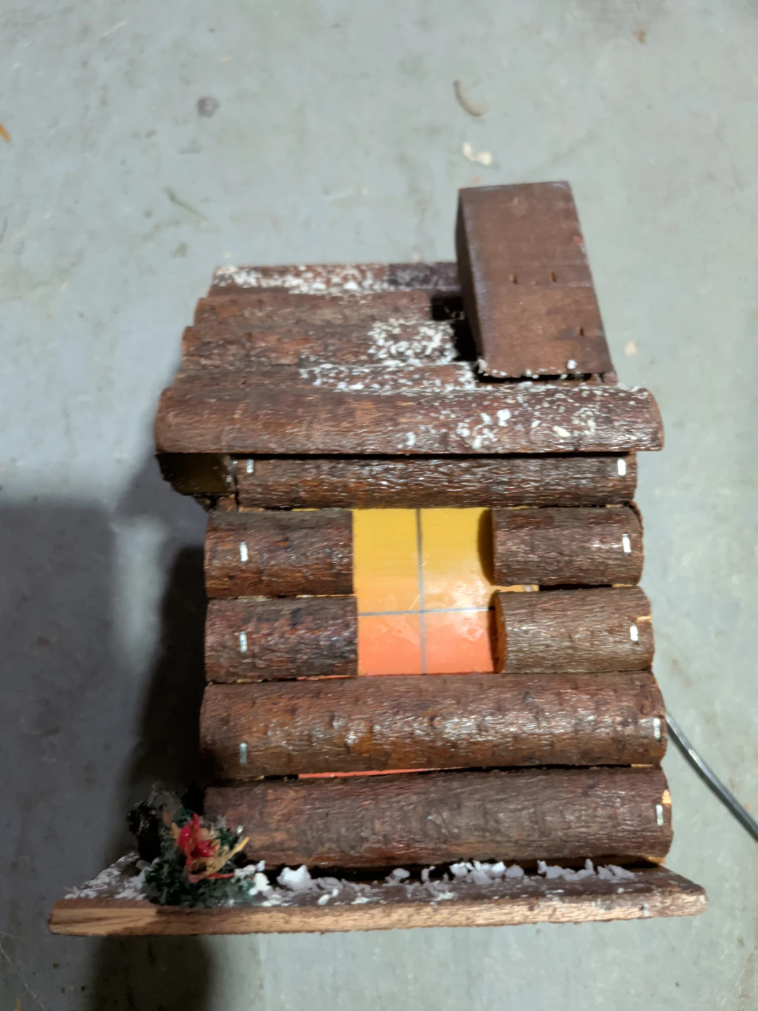 Rustic Miniature Log Cabin Decoration - photo 3