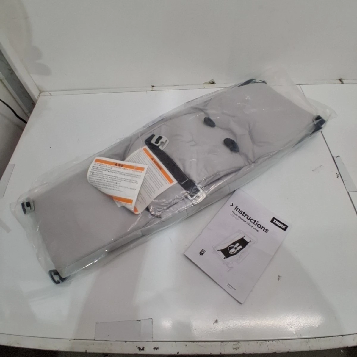Thule Chariot Infant Sling- BRAND NEW
