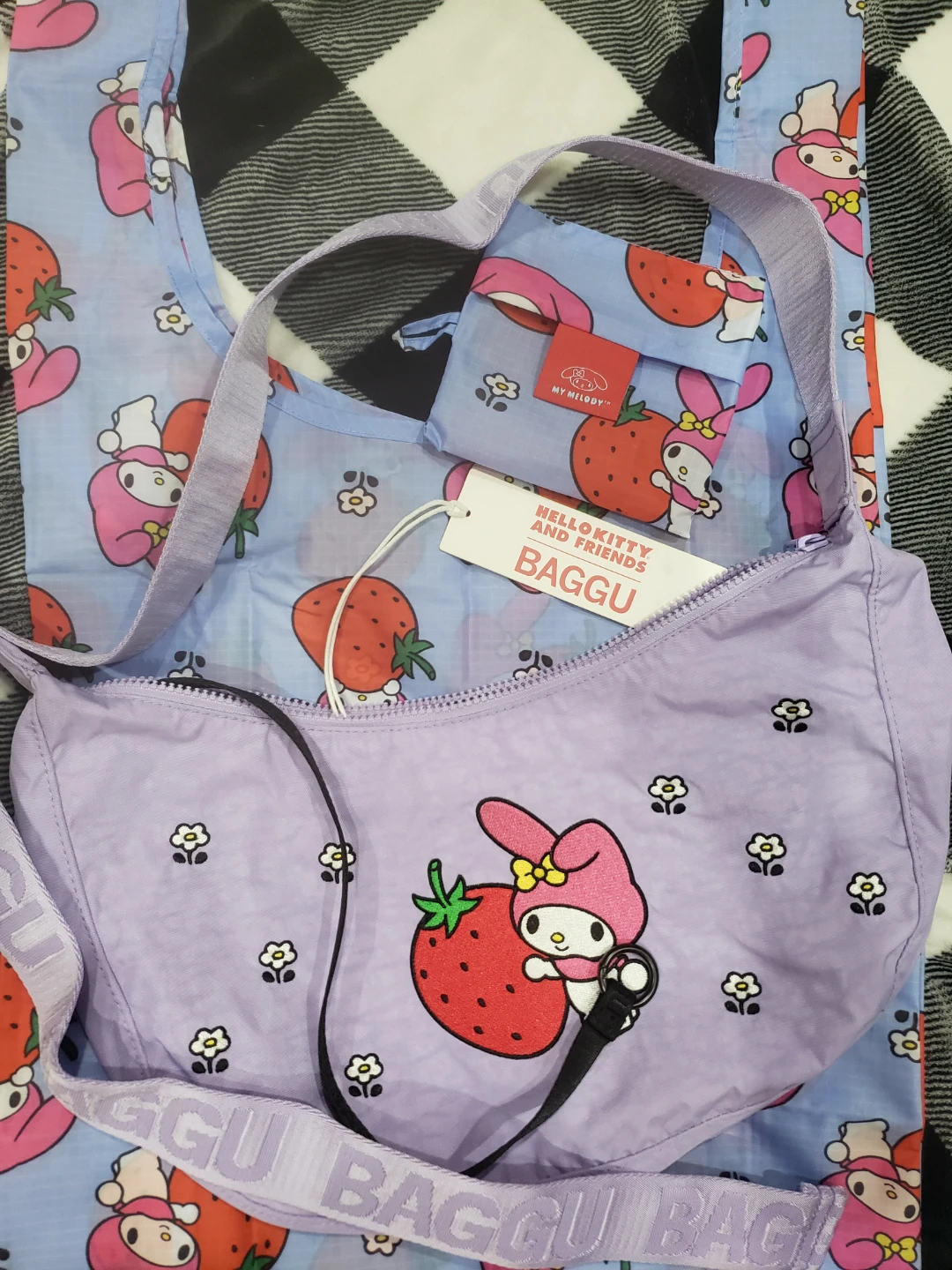 My Melody Baggu Medium crescent Bag & a Standard Baggu - photo 2