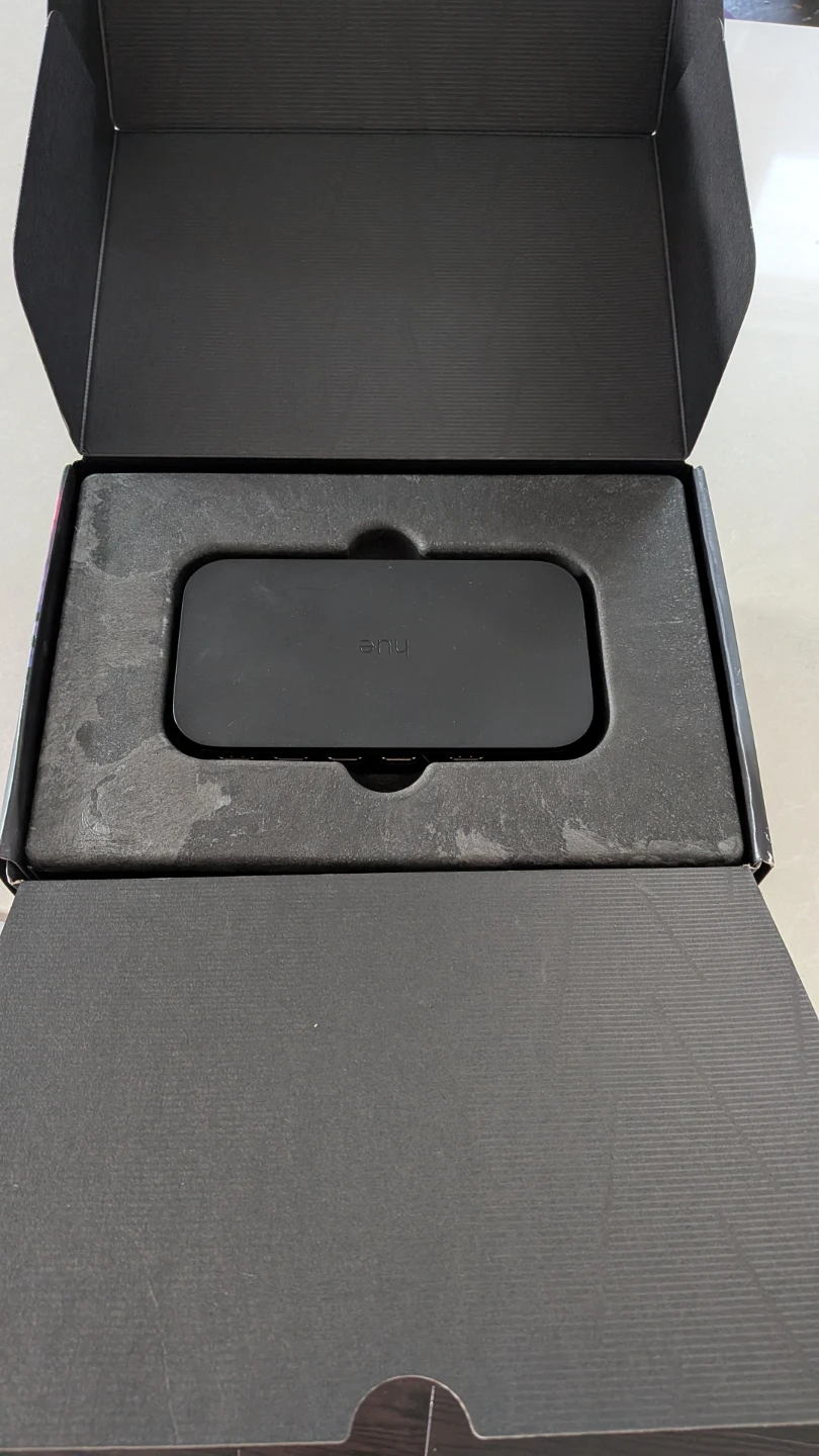 Philips Hue Play HDMI Sync Box - photo 3