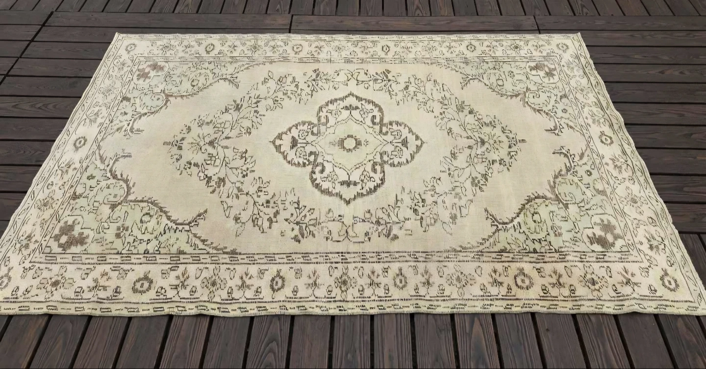 Large Vintage Turkish Area Rug ( 9'3 × 5'6) - photo 2
