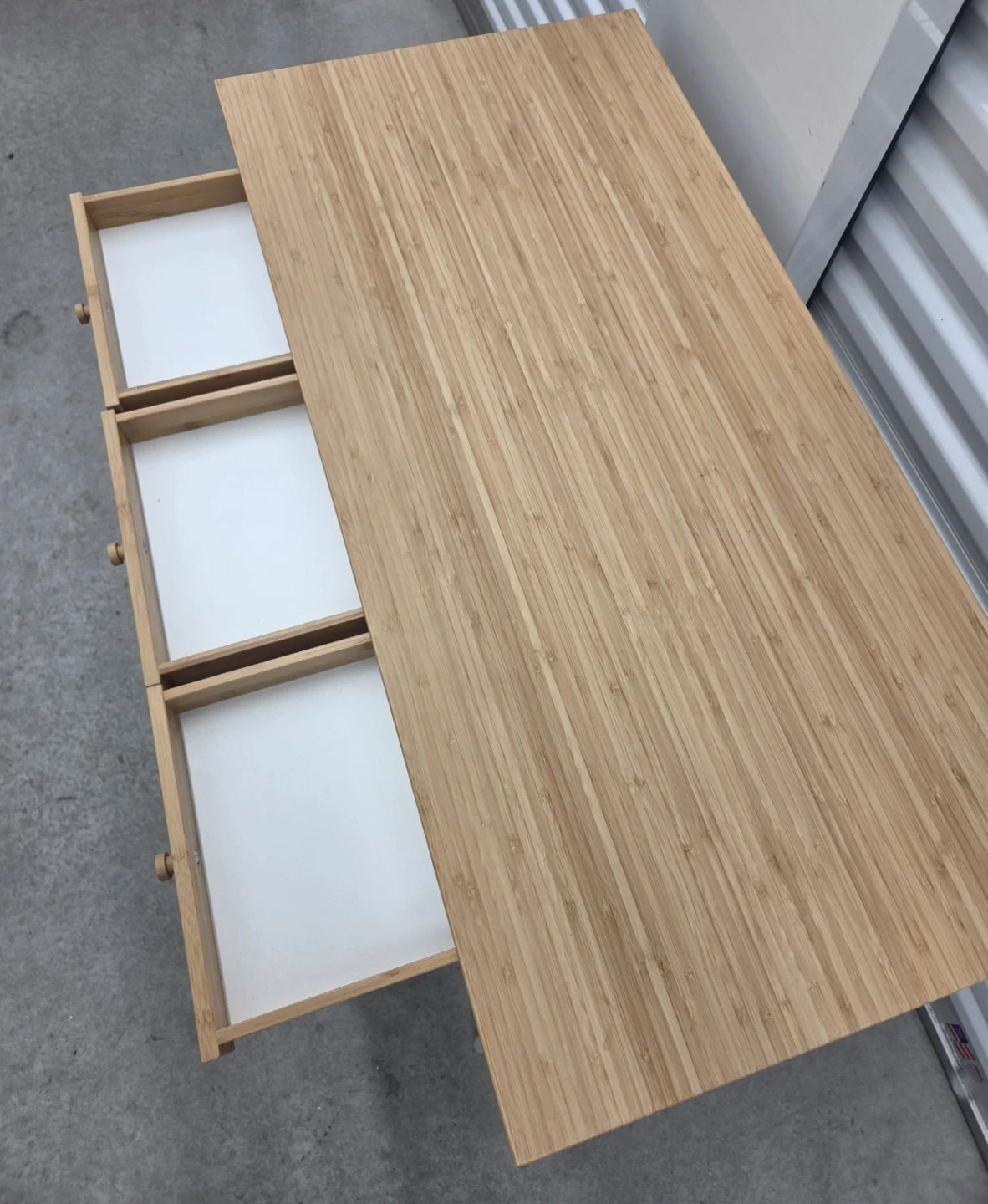 IKEA LILLÅSEN Desk - photo 4