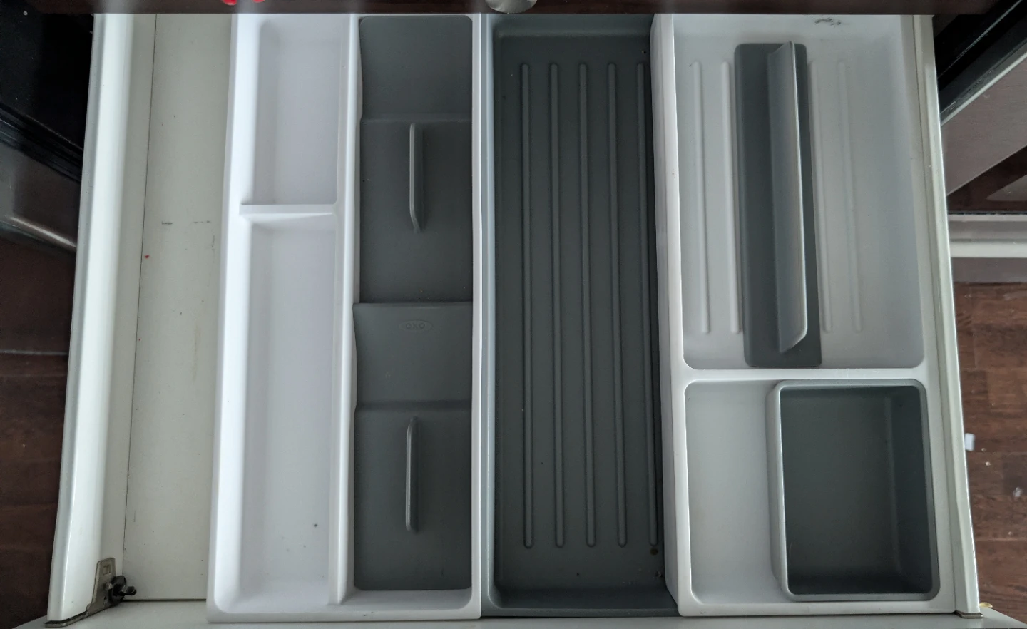 OXO Good Grip Compact Utensil + Expandable kitchen organizers - photo 2