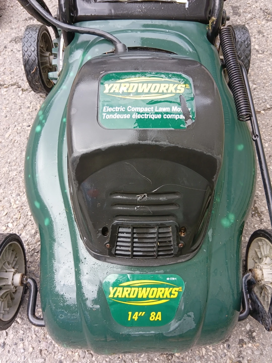 Yardworks 14" Electric Compact Lawn Mower & Weed Trimmer - photo 3