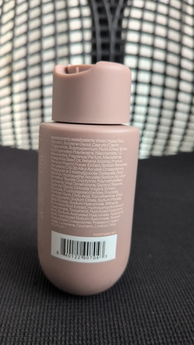 Rare Beauty Find Comfort Hydrating Body Lotion - photo 2