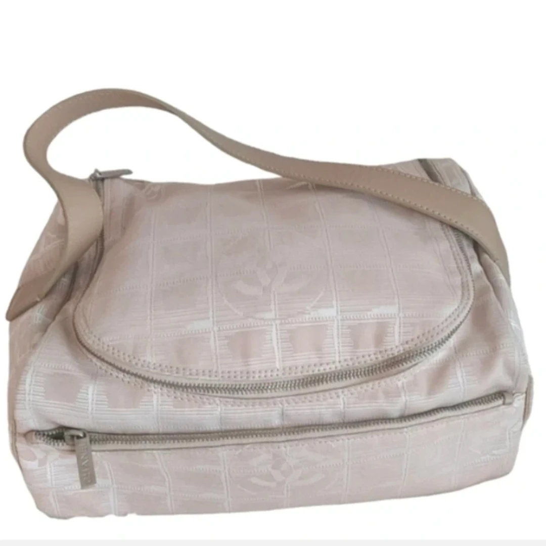 Vintage Chanel Travel Line Beige Vanity Handbag - photo 3