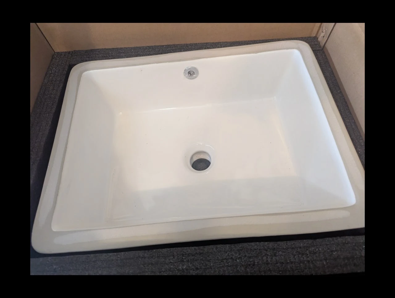 White Bathroom Sink Undermount Basin