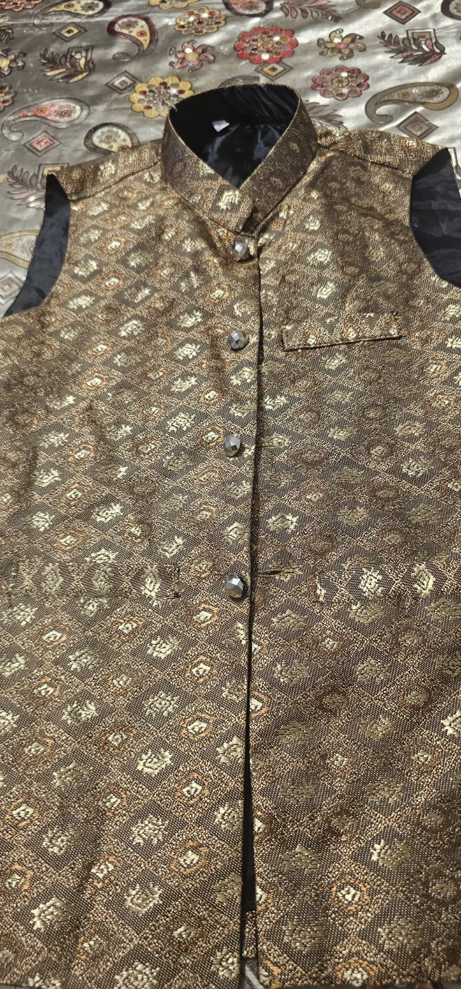 Gold patterned Nehru vest