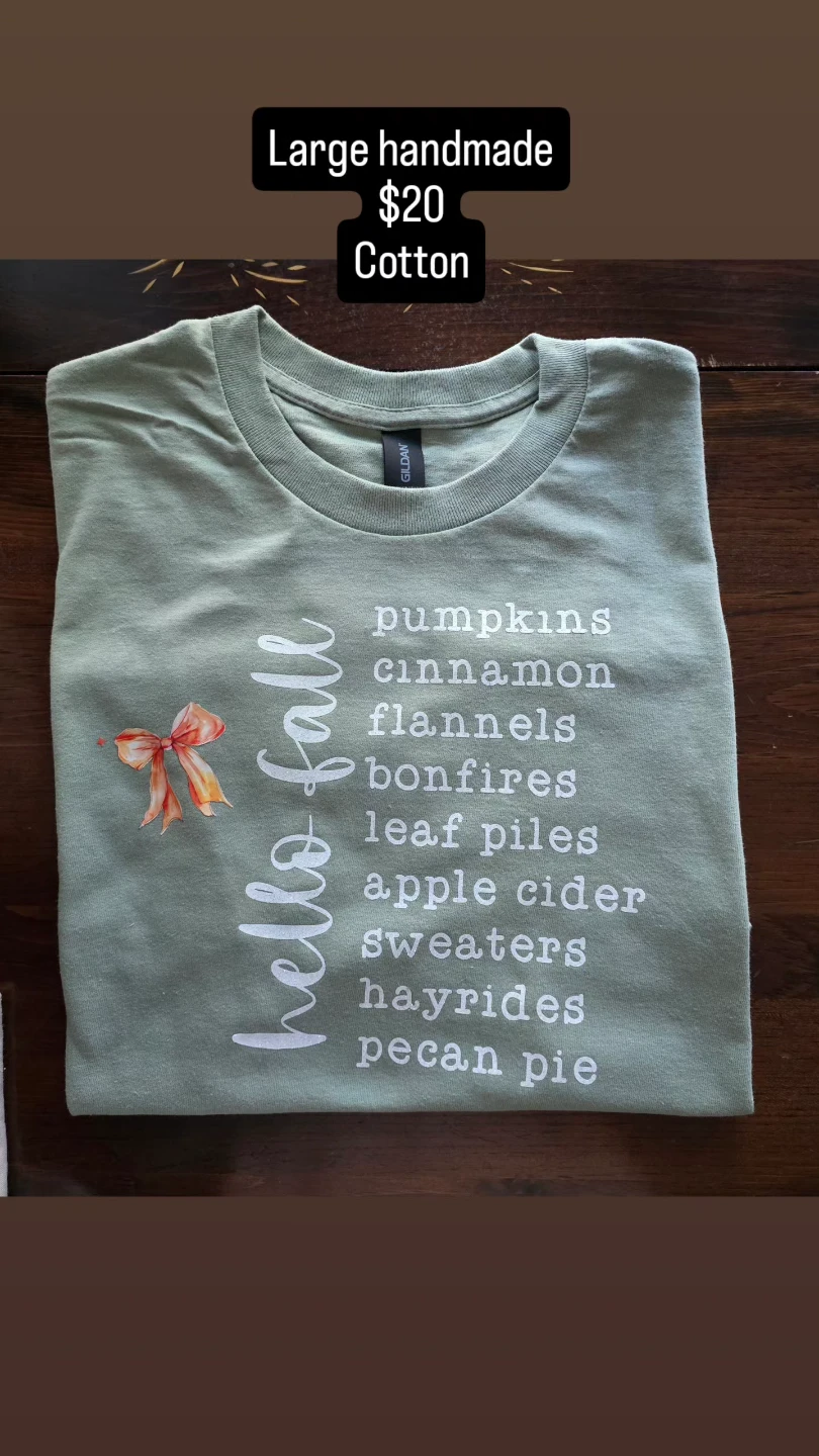 Large Gildan Cotton "Hello Fall" T-Shirt