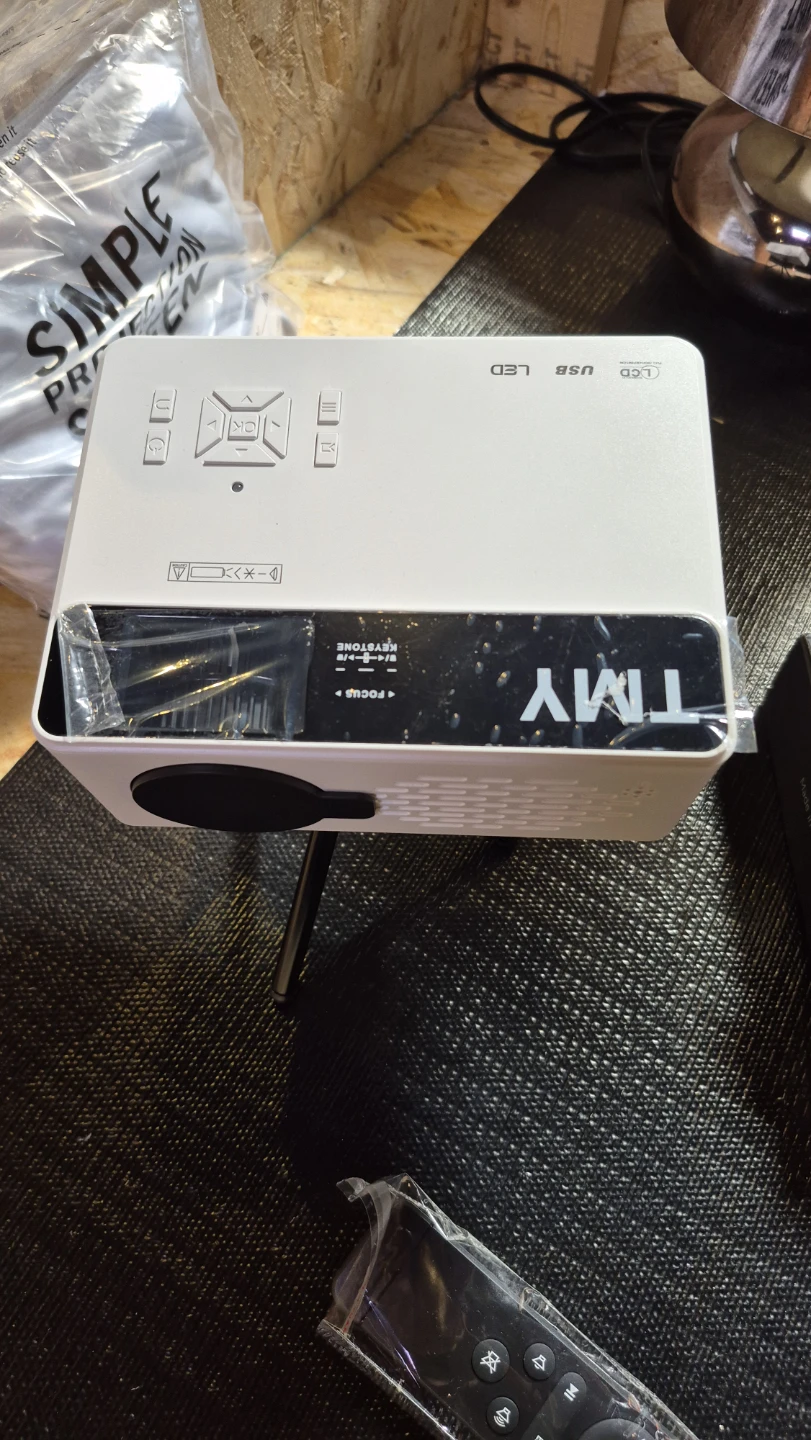 TMY Portable LED Projector