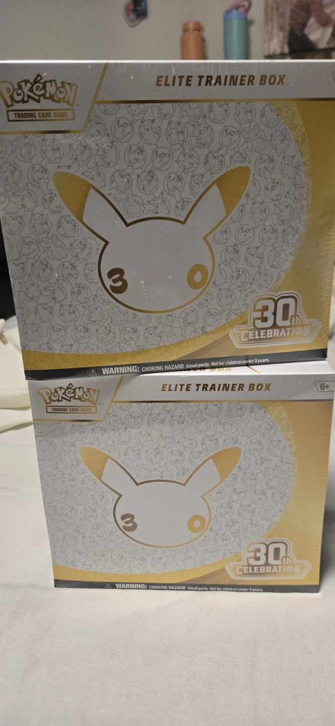 Pokemon TCG 30th Celebration Elite Trainer Box