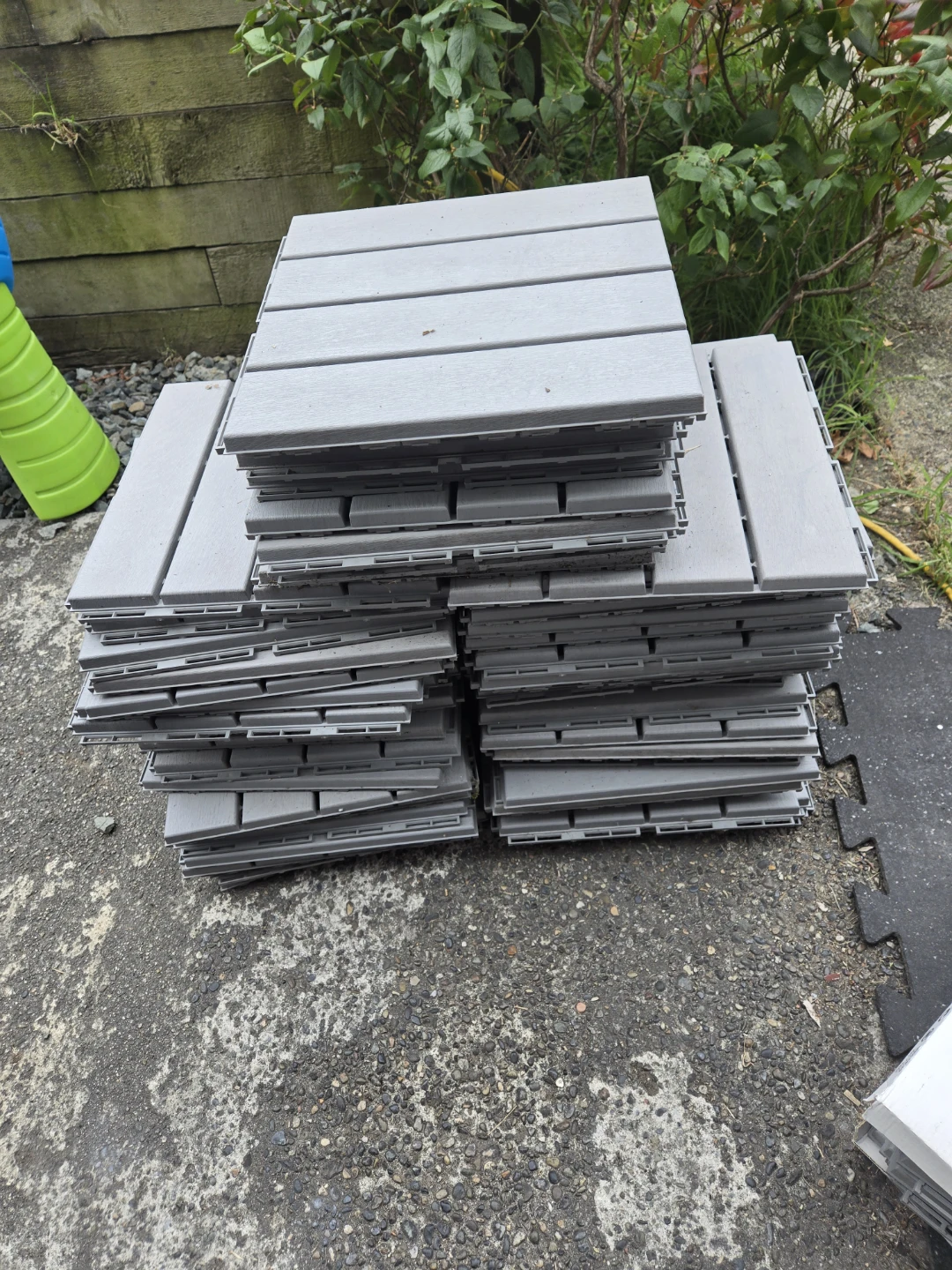 59 Ikea light grey runnen tiles 1ft x 1ft - photo 5