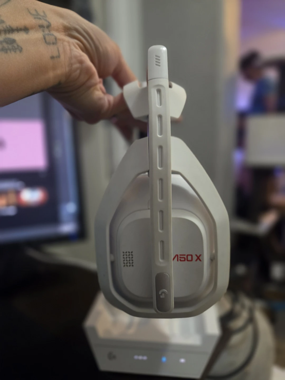 Logitech G Astro A50 X Wireless Gaming Headset - photo 5