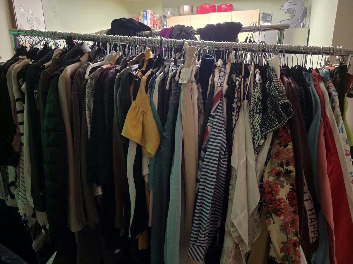 POP UP CLOTHING SHOP
