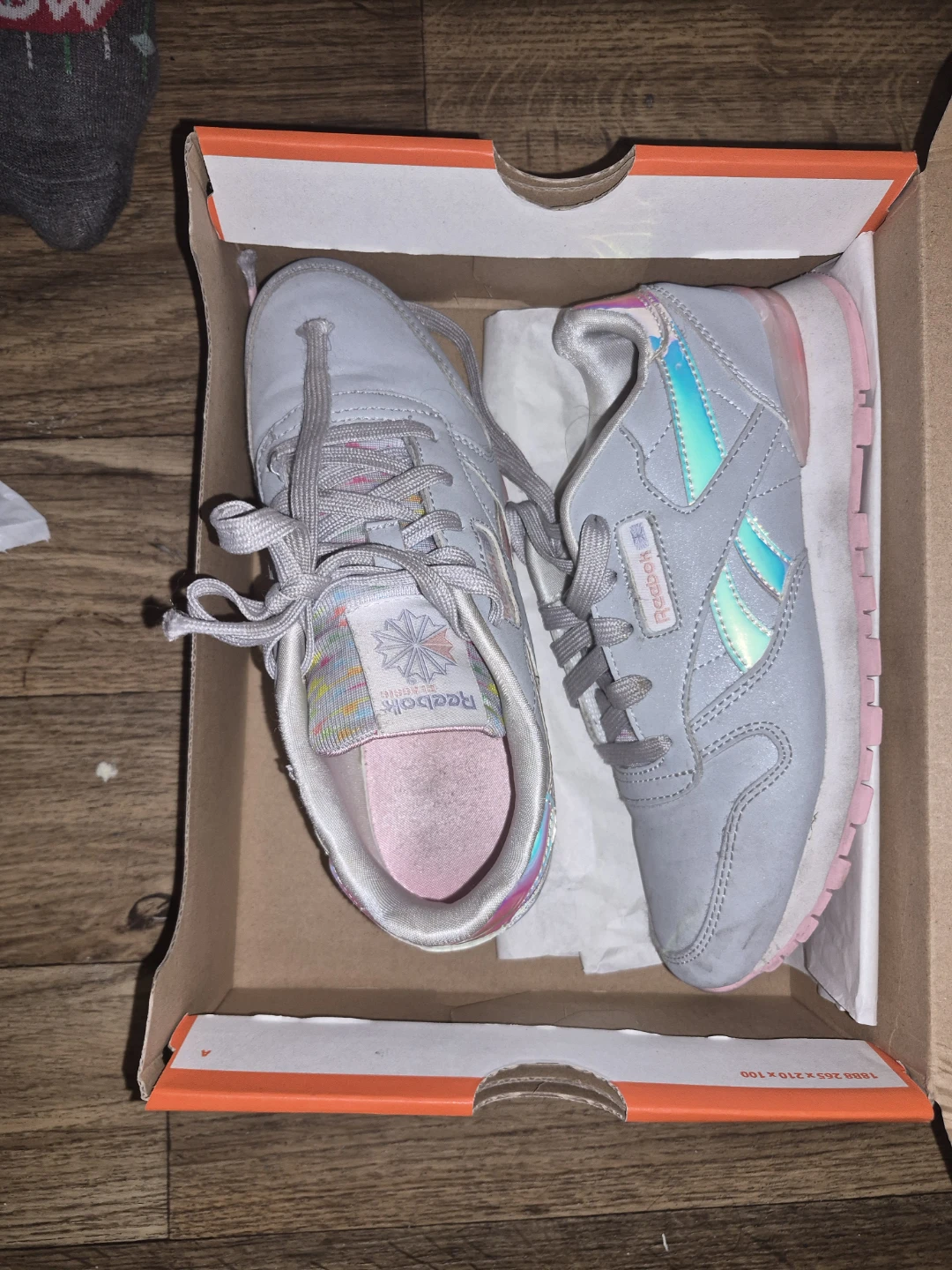 Reebok Classic Sneakers Size 3