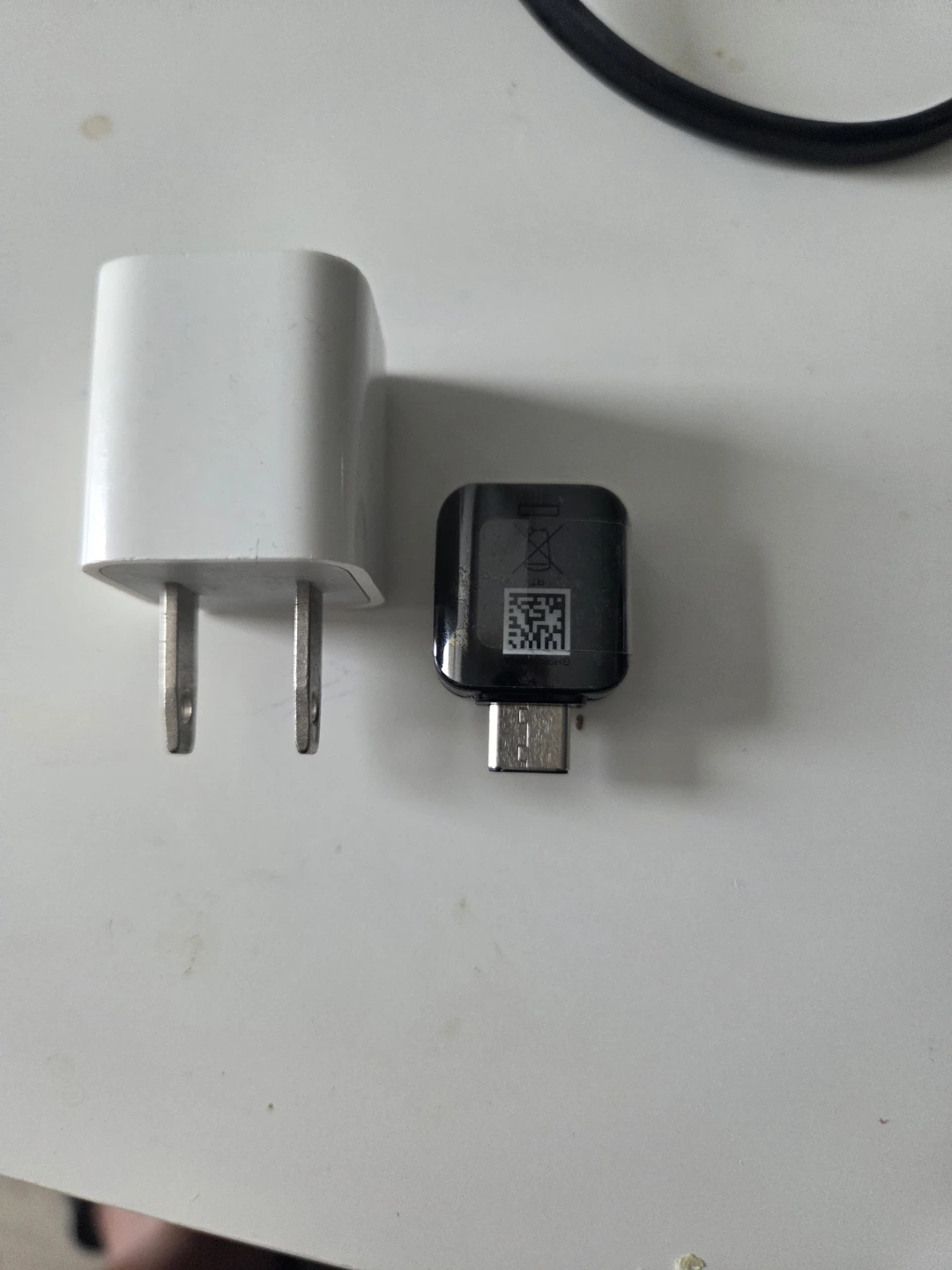 Samsung USB Connector and Wall Charger - photo 2