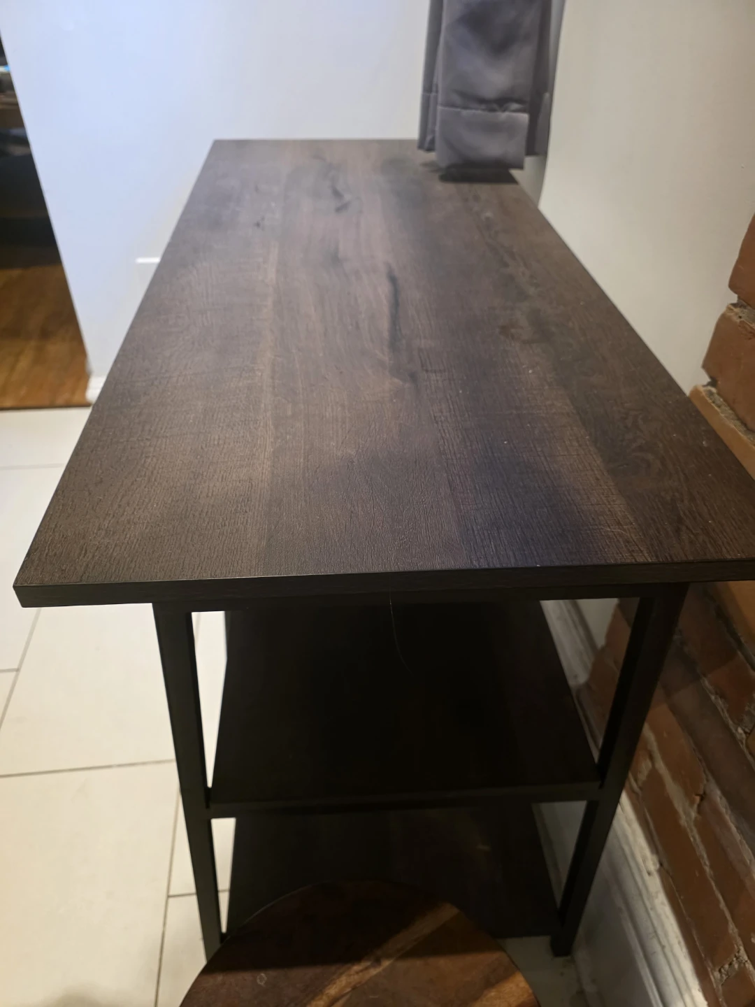 Small desk for sale - very good condition! - photo 2