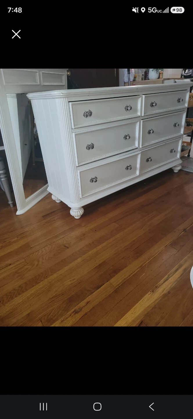 White Six-Drawer Dresser