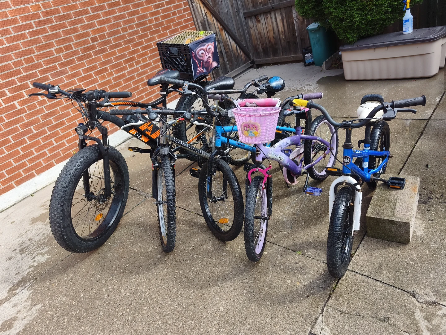 5 BIKES BUNDLE — INCLUDES E-BIKE + 4 BIKES | $600 TAKES ALL - photo 2