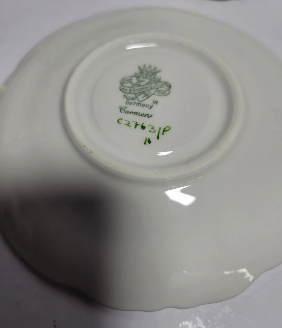 Ilmenau Graf von Henneberg Carmen Tea Cup and Saucer - photo 3