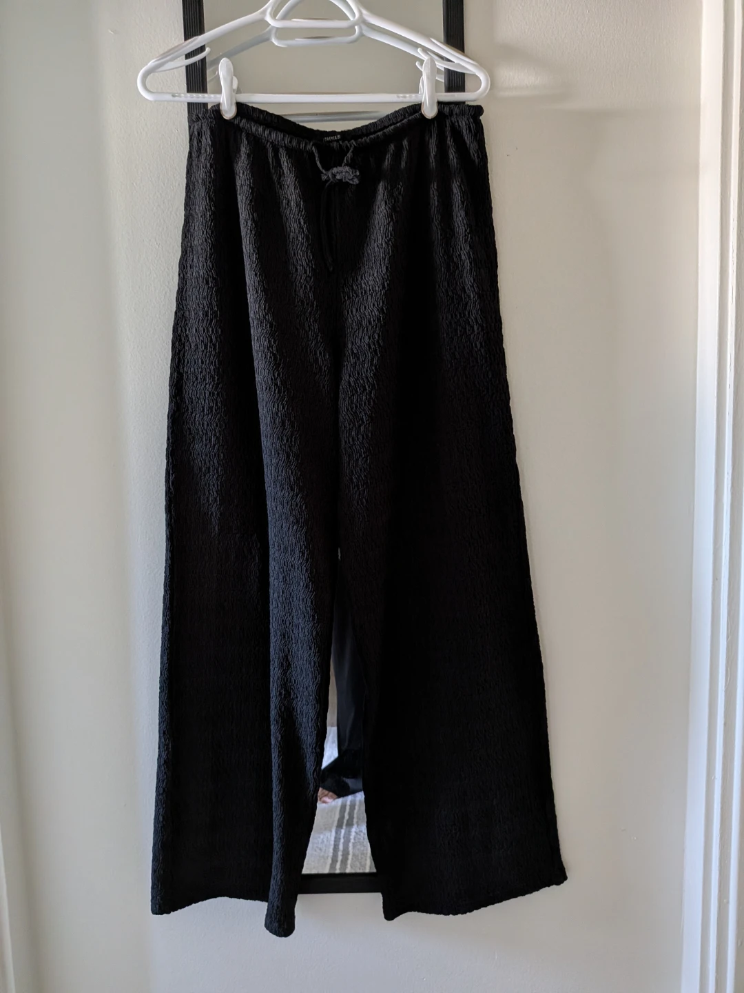 Ladies size large Wide Leg Pants - photo 3