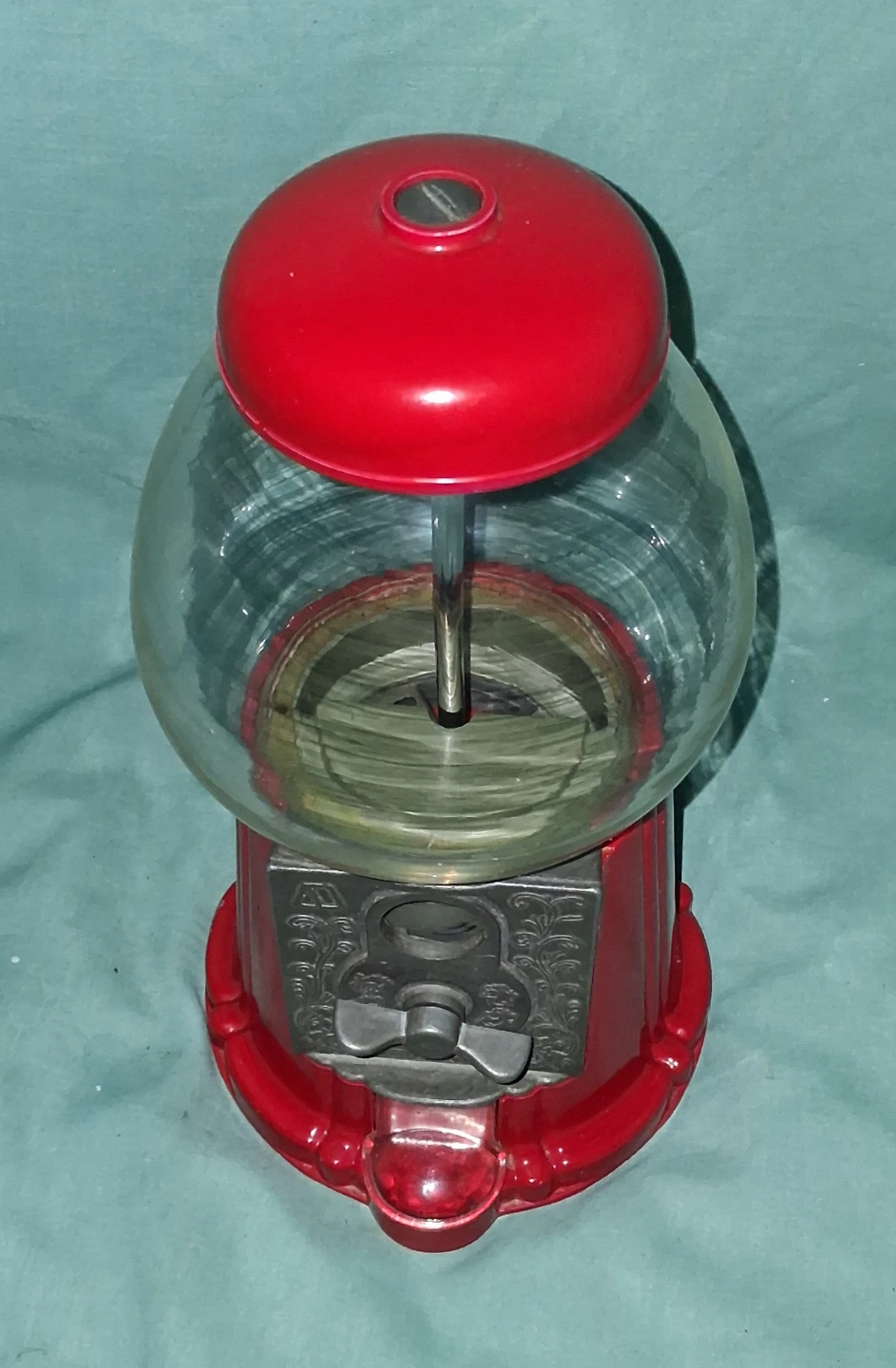 Vintage Look Red Carousel Gumball Machine Takes Quarters - photo 2
