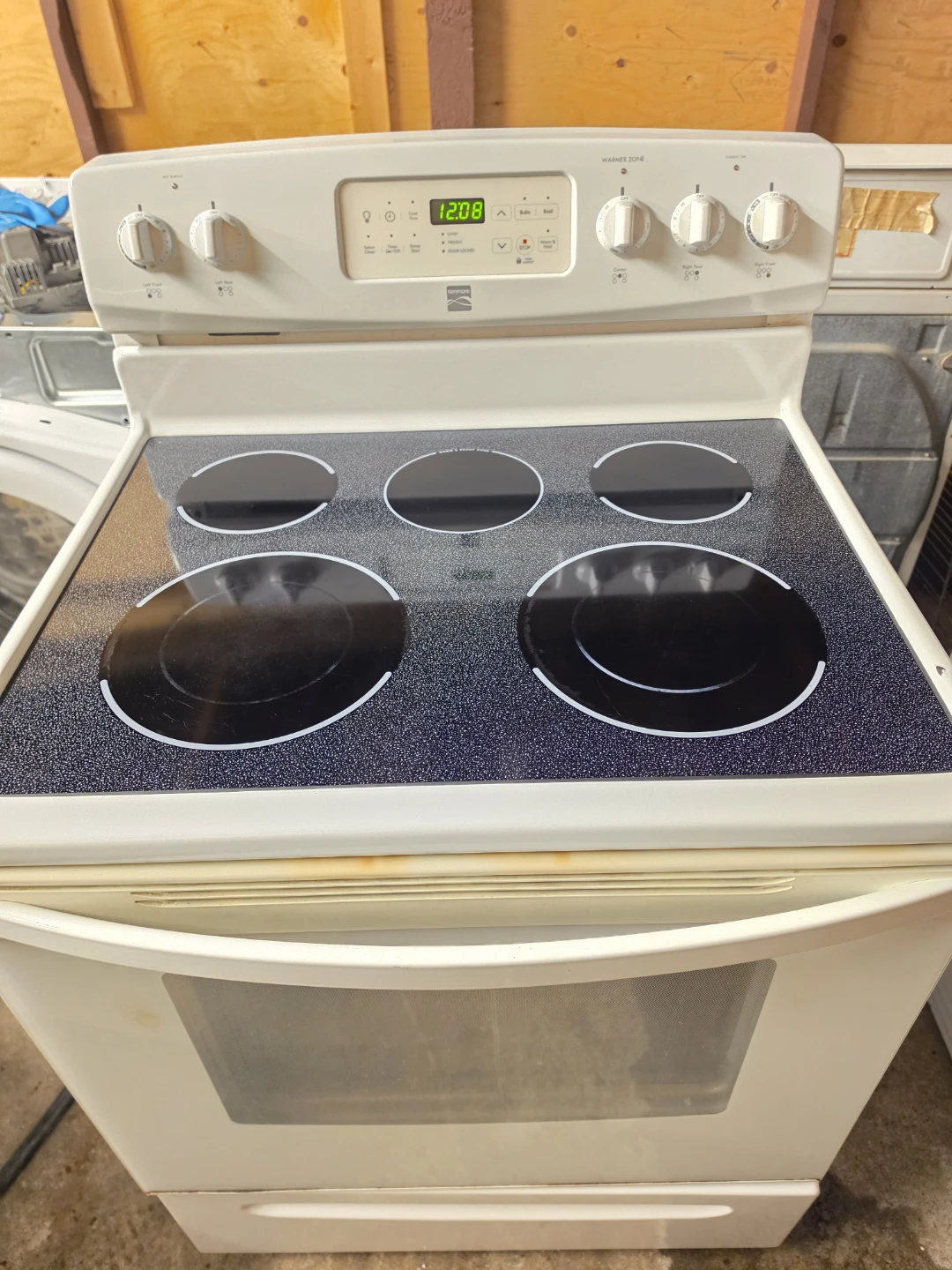Delivery Available - Kenmore 30" White Electric Range - photo 4
