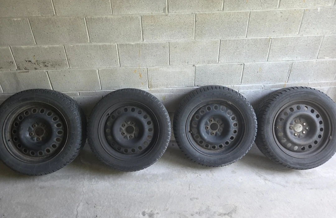 Winter tires on rims - photo 2
