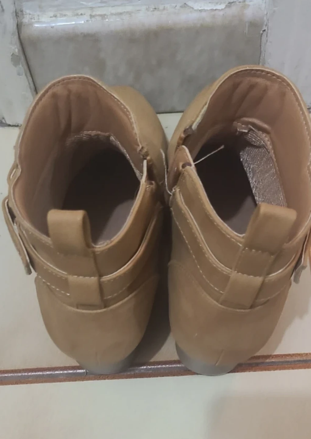 Girls Tan Faux Suede Ankle Boots size 3 - photo 3