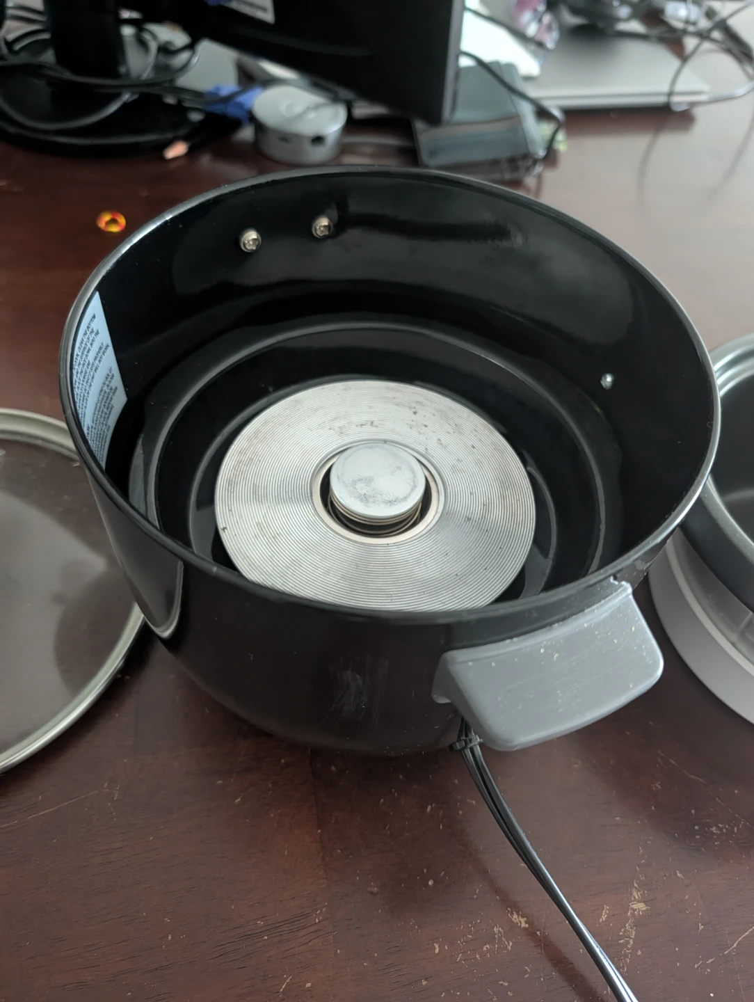 Salton Automatic Rice Cooker & Steamer  -Black (Good Condition) - photo 4