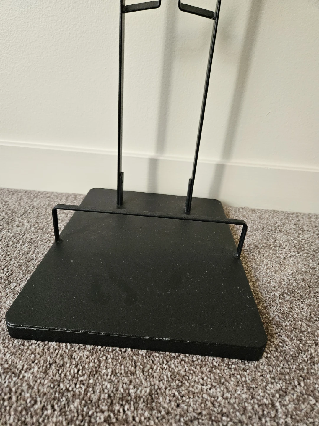 Dyson Vacuum Stand - photo 3