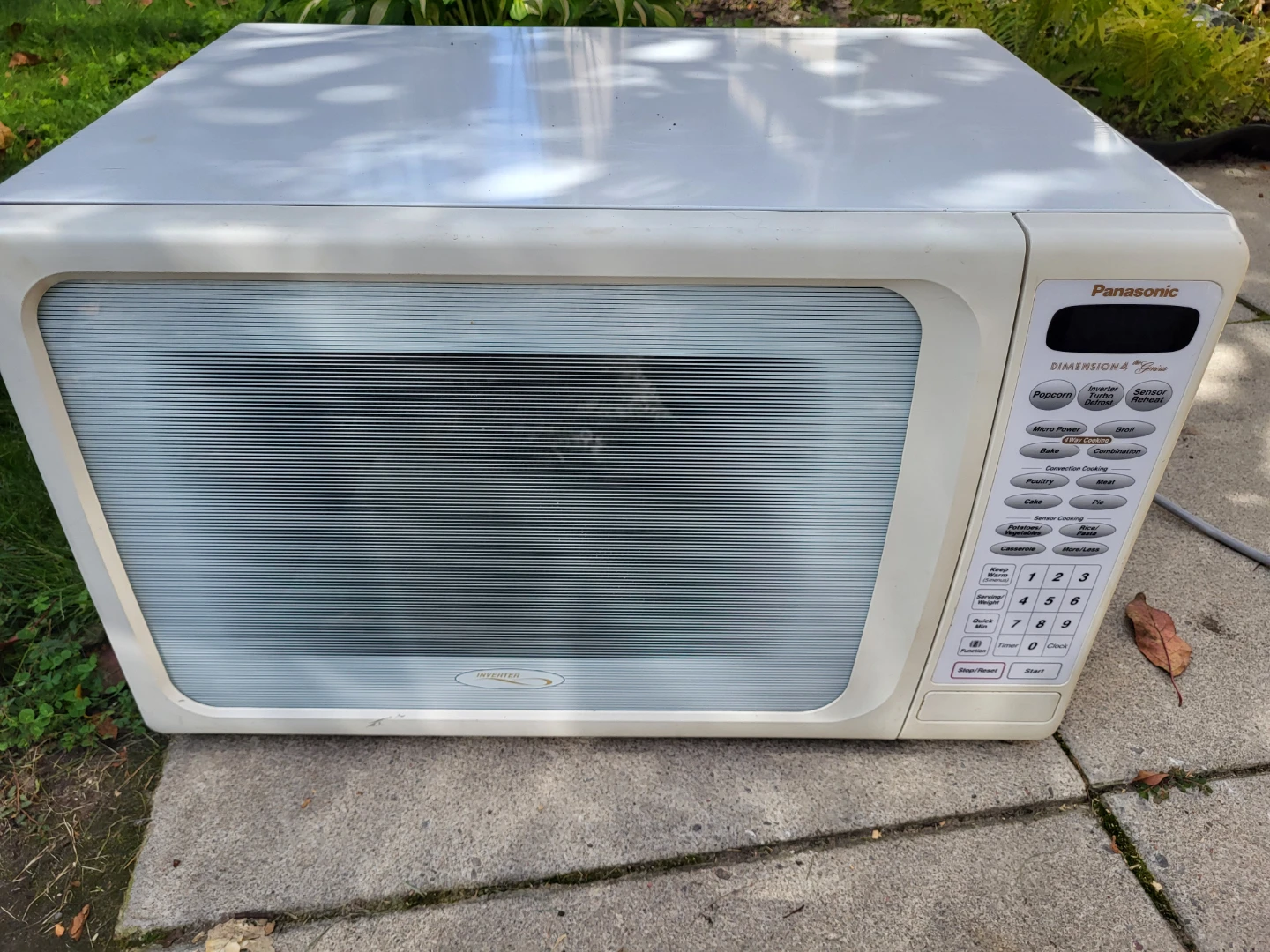 Panasonic Microwave Convection Oven with Manual & Cookbook - photo 2