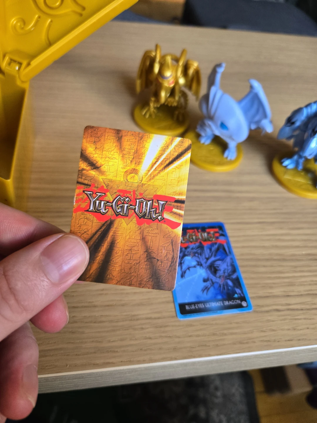 YuGiOh! Toys (Blue Eyes White Dragon + others) - photo 5