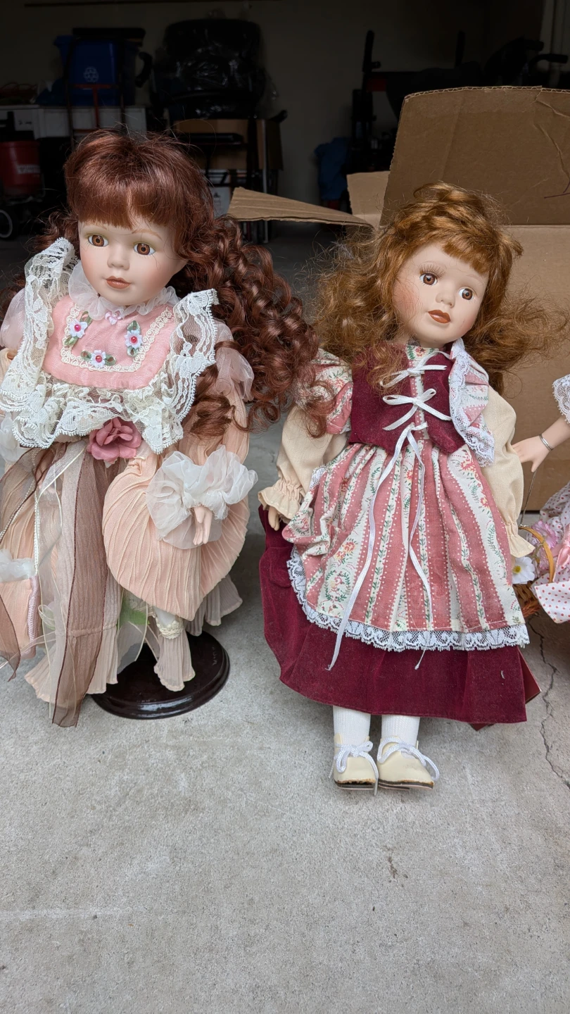 Set of 5 Decorative Porcelain Dolls - photo 5