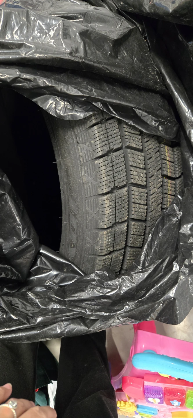 Winter Tires 215/60R16