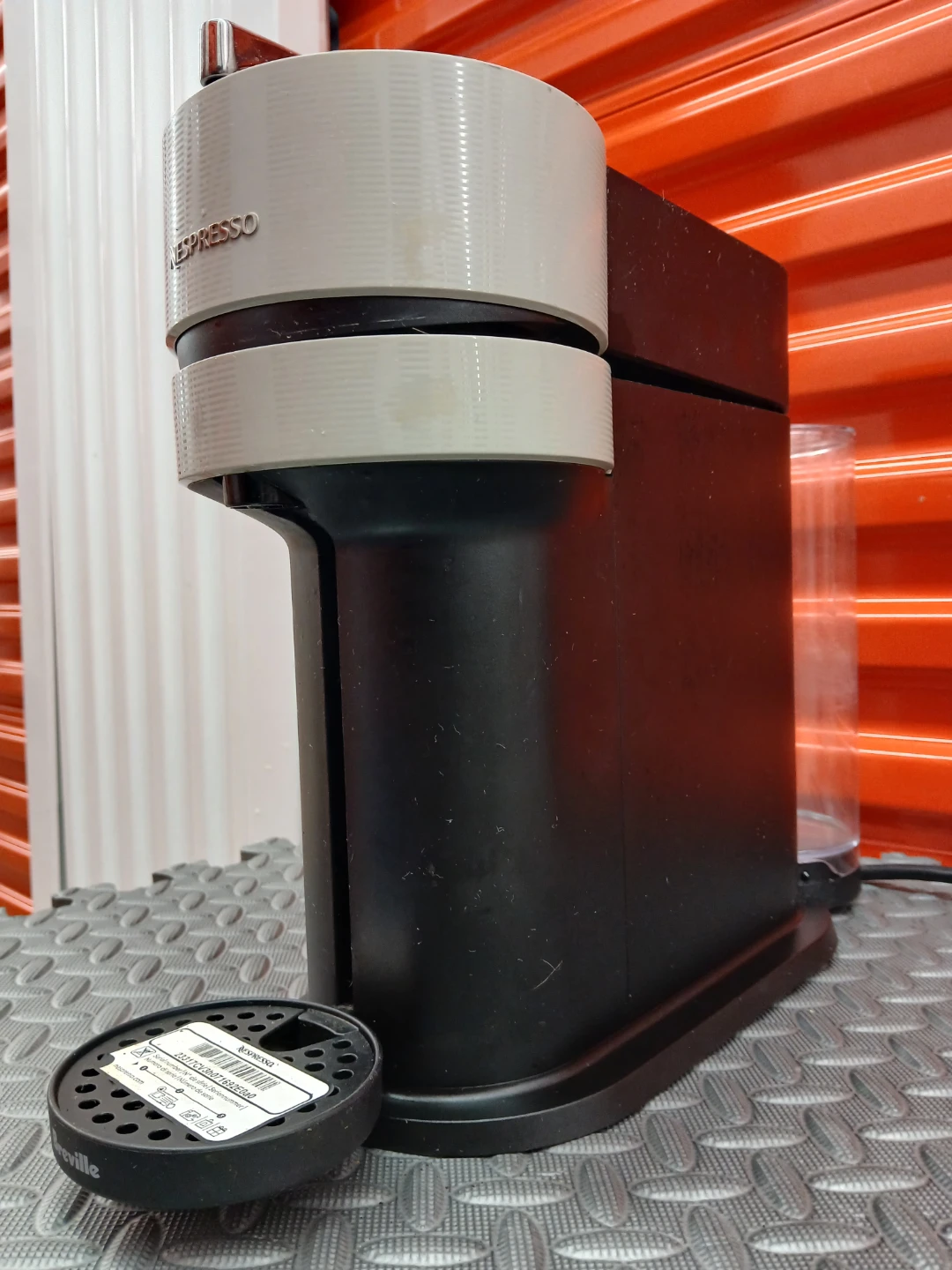 Nespresso Vertuo Next Coffee and Espresso Maker - photo 5