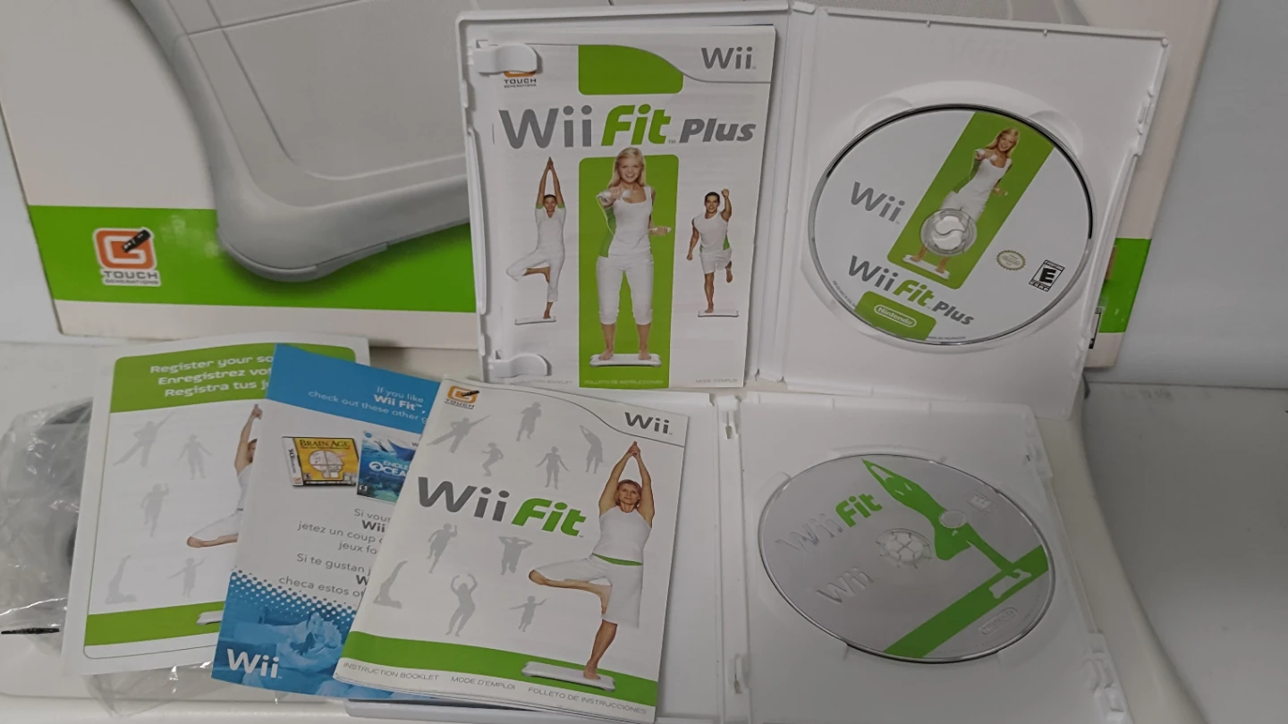 Nintendo Wii Fit Balance Board Bundle - photo 4