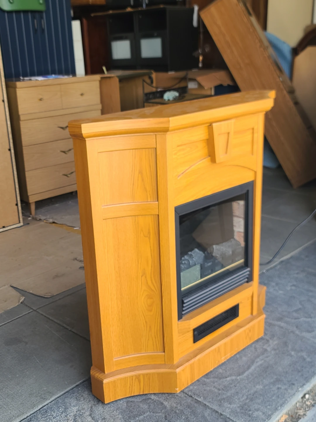 Oak-Style Electric Fireplace Mantel- Traditional Wood Finish - photo 2