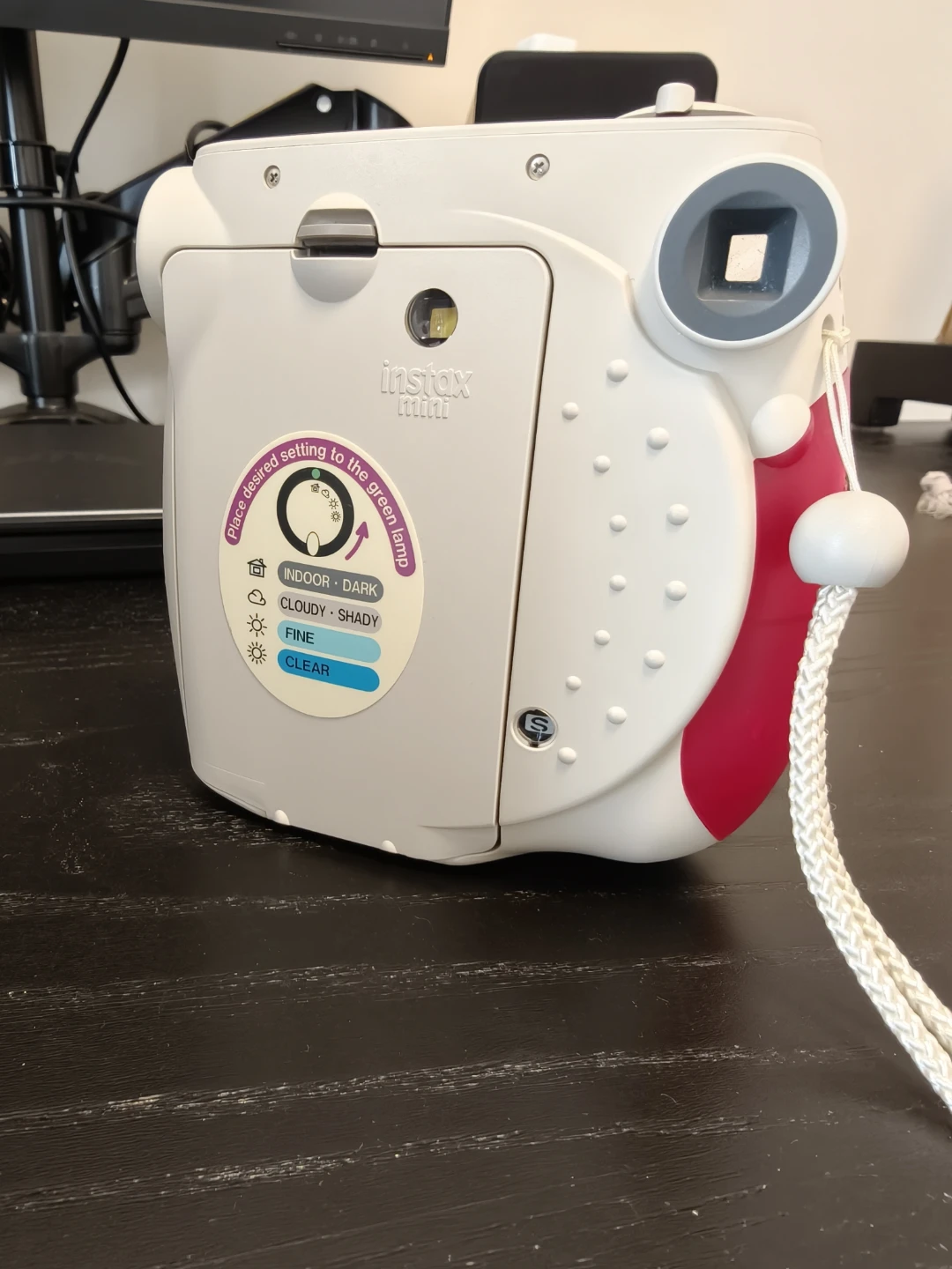 Fujifilm Instax Mini 7s Instant Camera - photo 3