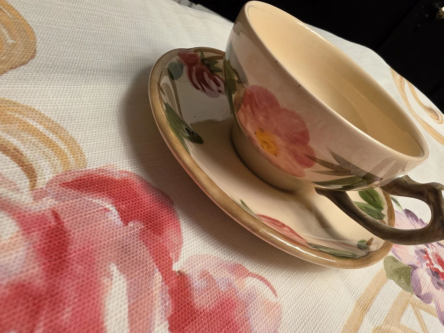 Tea Party cups and saucers - photo 3