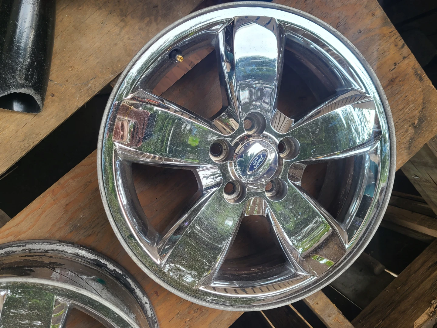 Ford Chrome Alloy Wheel Rim - photo 5