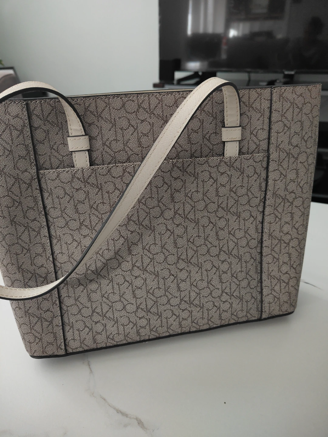 Calvin Klein monogram tote bag - photo 2