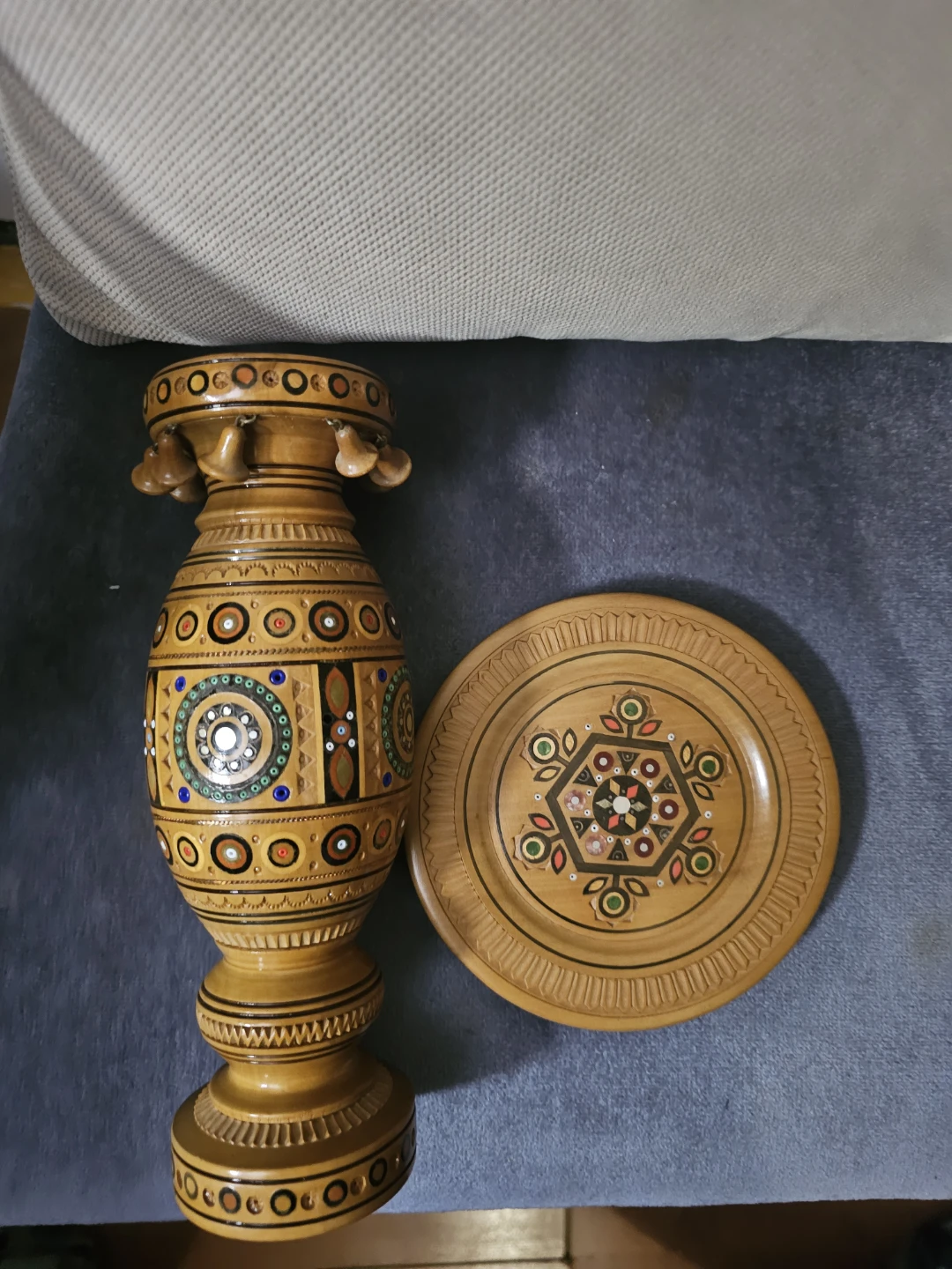 Vintage Ukrainian Hutsul HandCarved Wooden Vase Decorative Plate - photo 2