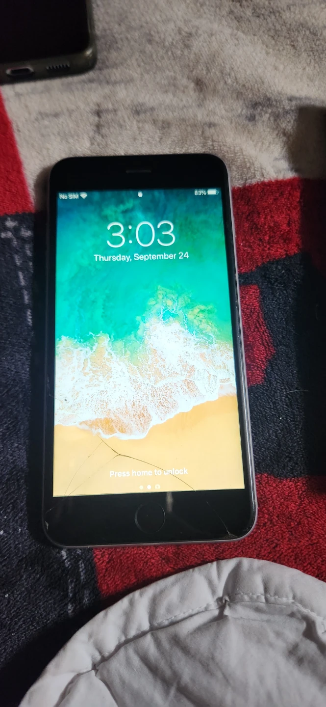 Apple iPhone 6 plus - photo 3