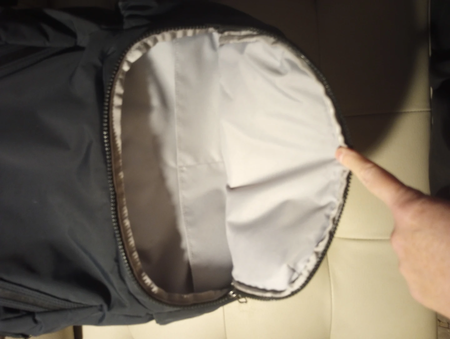 NEW Pacsafe CX Anti Theft Backpack - photo 3