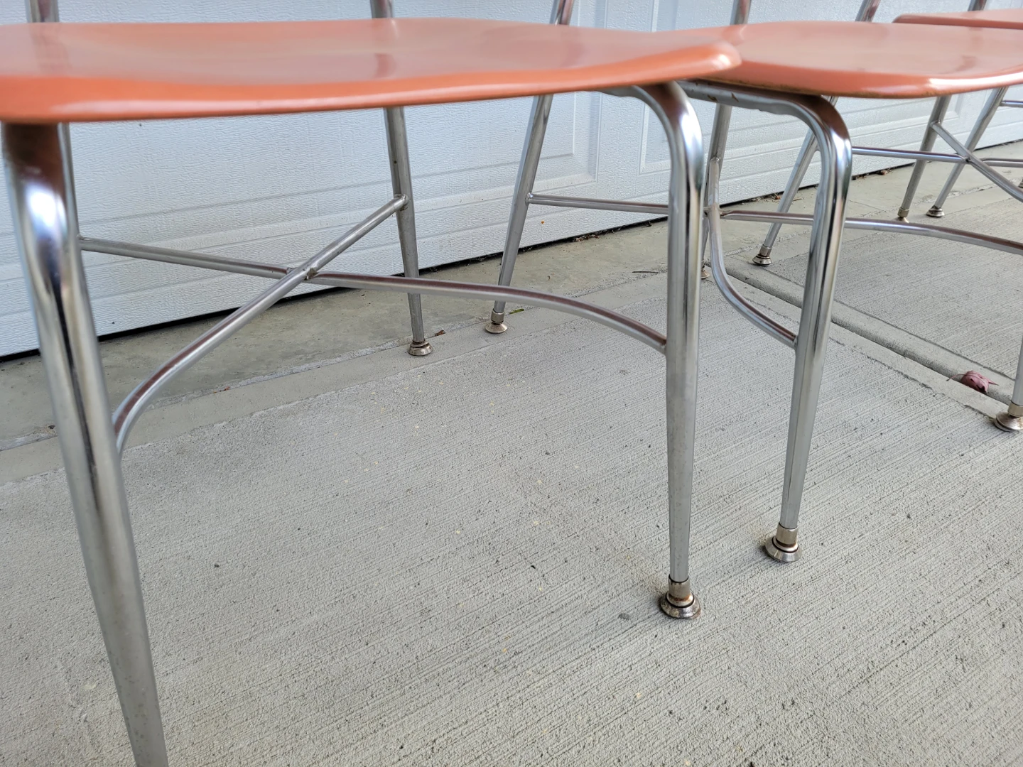 Vintage Mid-Century Heywood-Wakefield Chrome & Pink Chairs. - photo 4