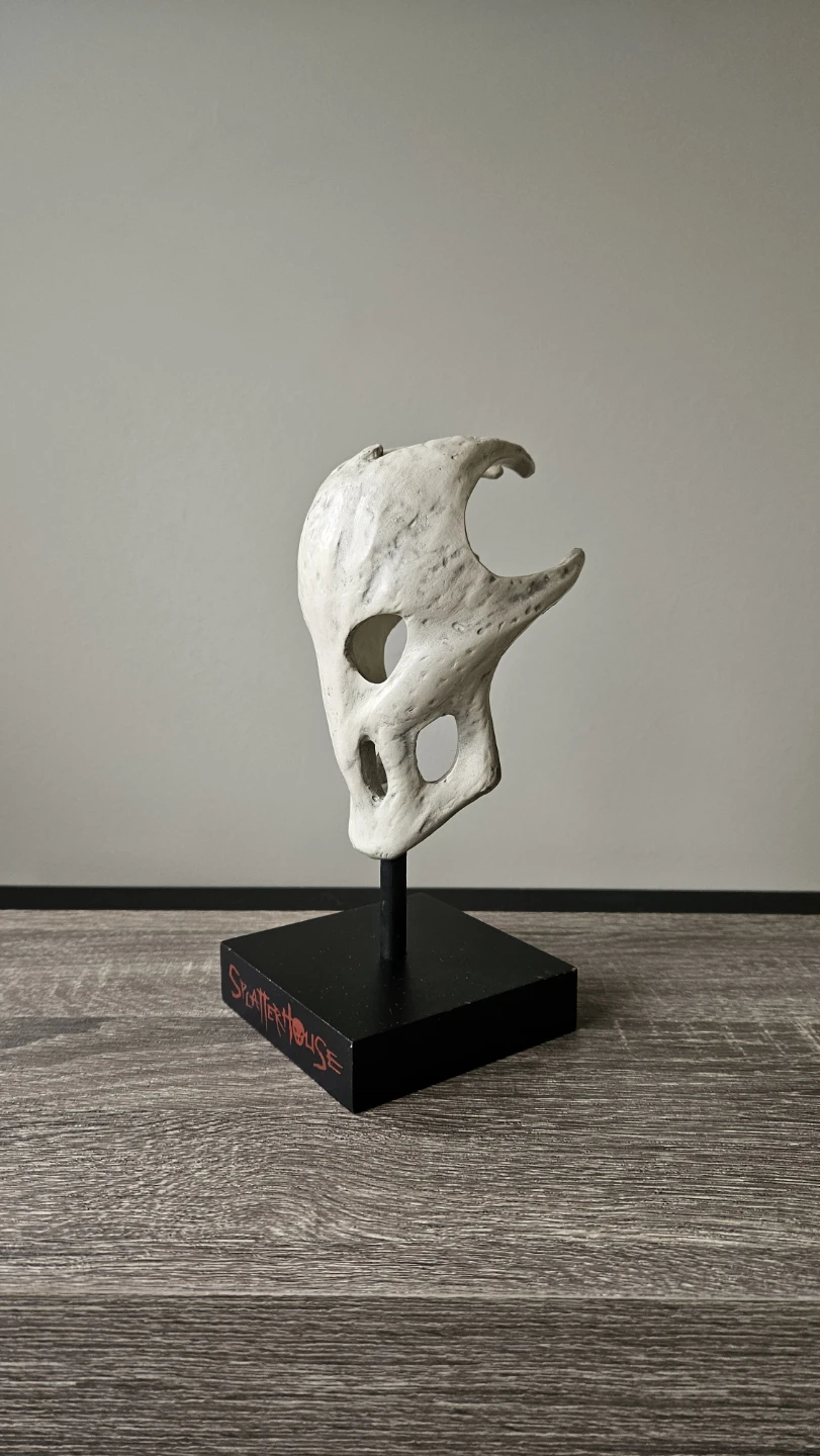 Limited Edition Splatterhouse Terror Mask Collectible Statue - photo 2