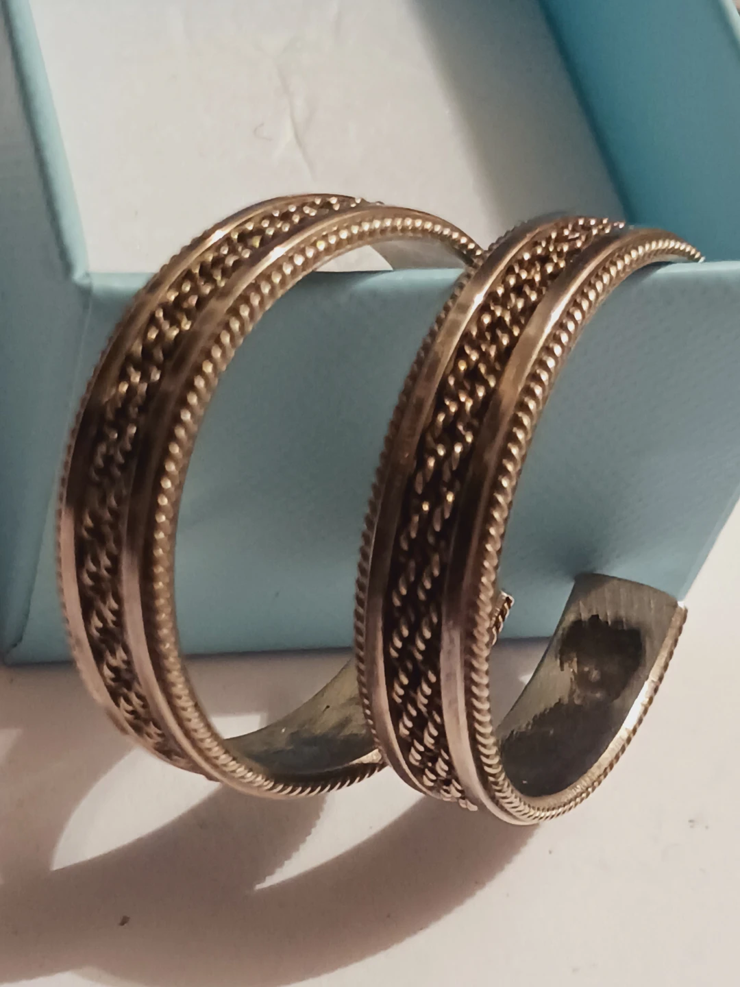NAVAJO TAHE DESIGNER SIGNED 925  STERLING SILVER HOOPS