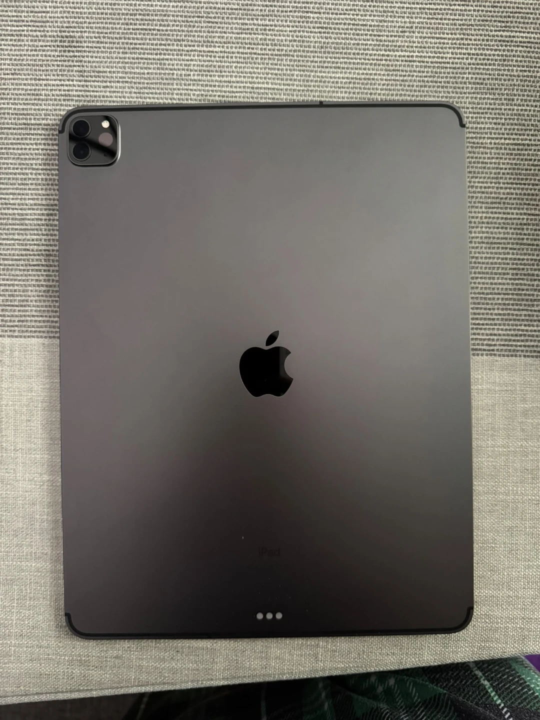 Apple iPad Pro 12.9” 4th Gen – 1TB – Wi-Fi + Cellular - photo 2