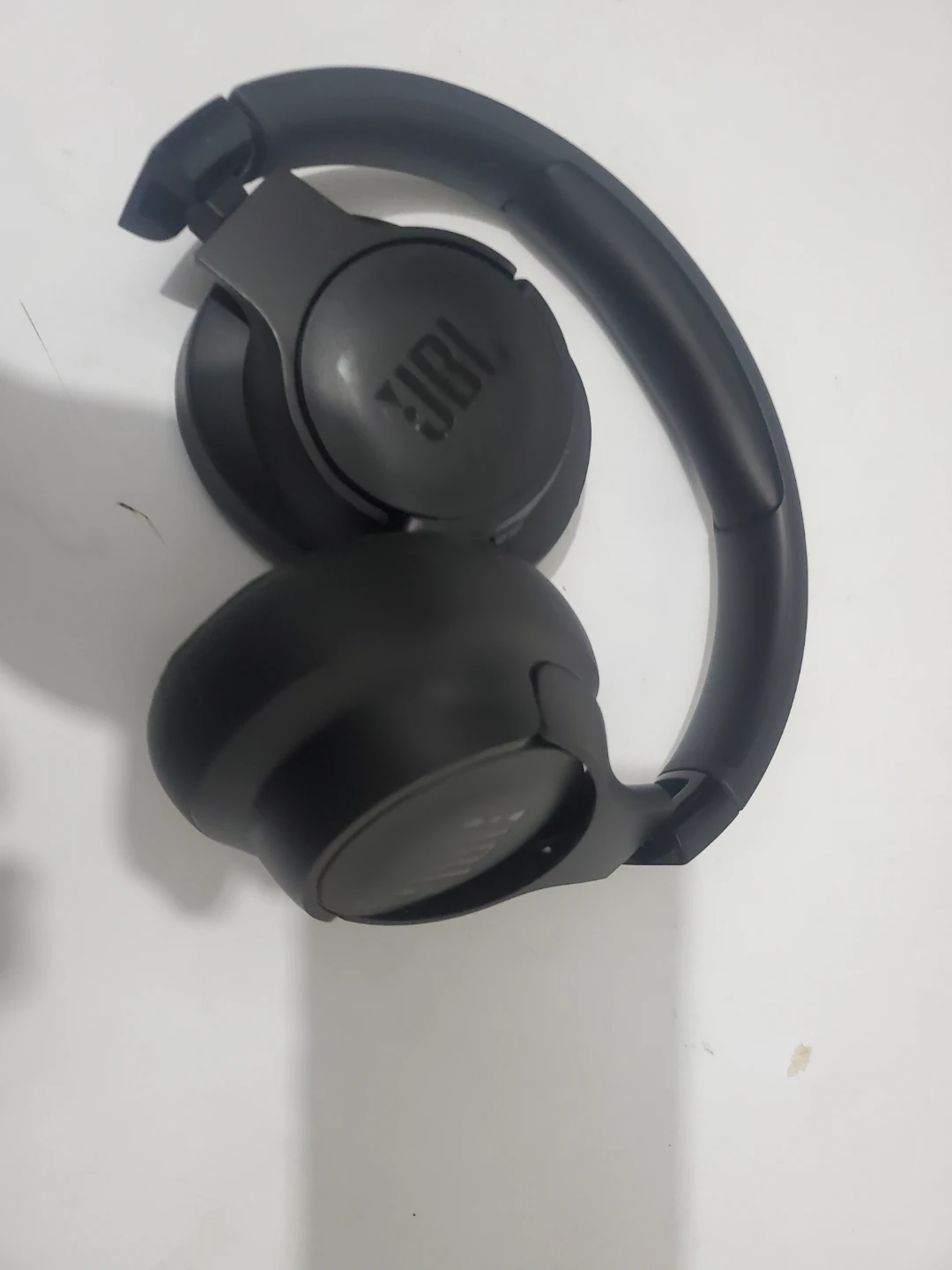 JBL Tune 770NC Wireless Headphones - photo 4